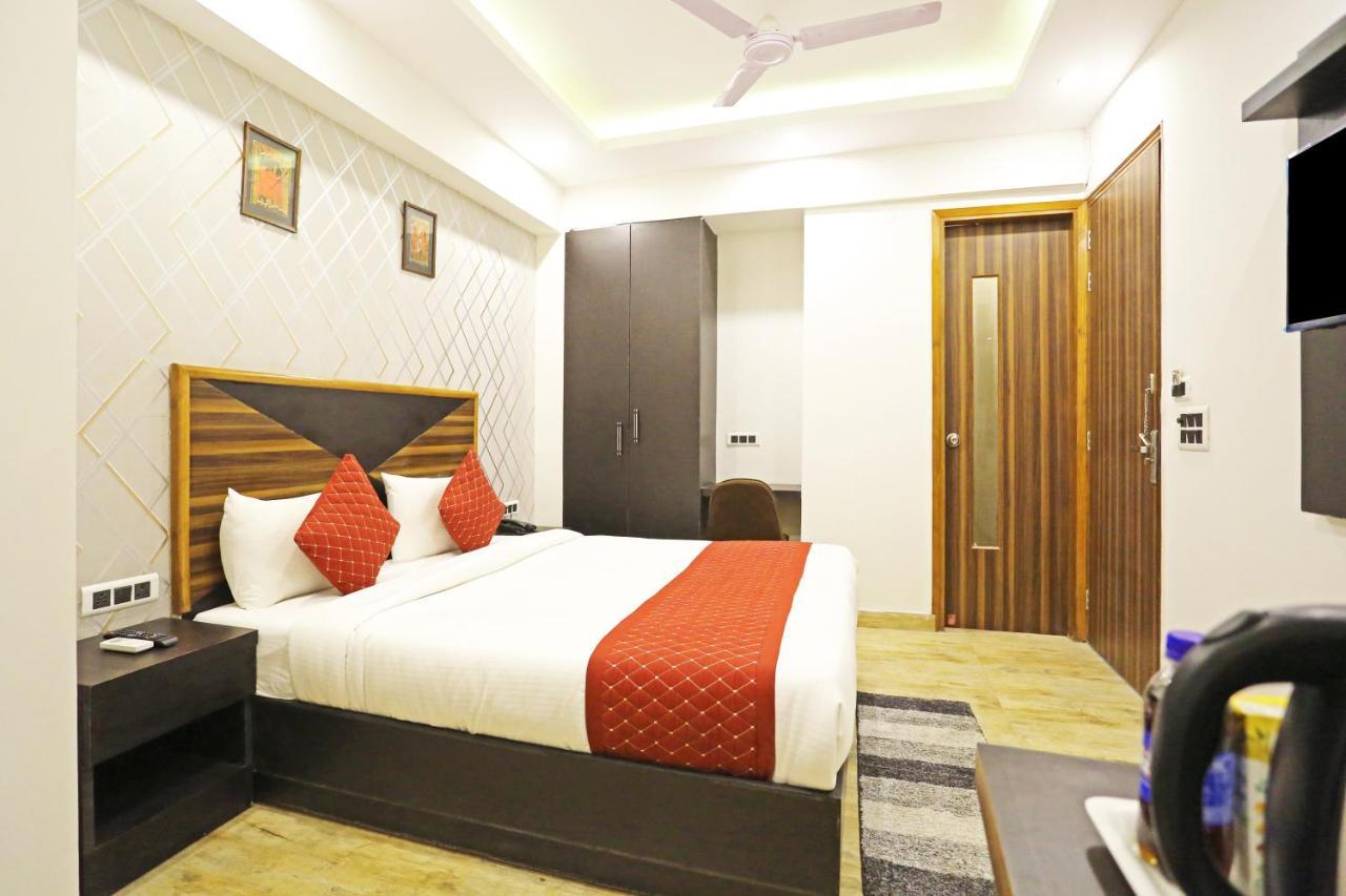 Hotel La Casa Delhi Airport 新德里 外观 照片