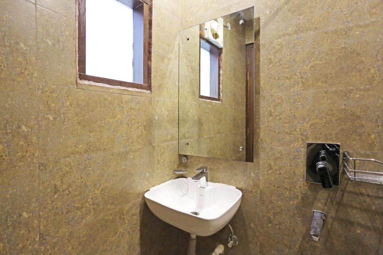Hotel La Casa Delhi Airport 新德里 外观 照片